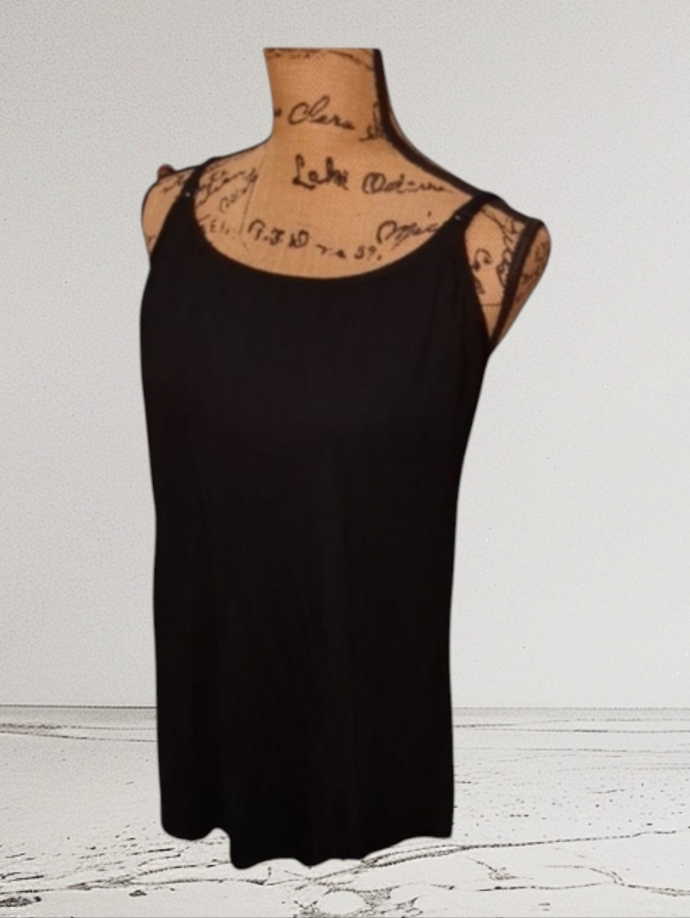 Secret treasure maternity camisole size 2X